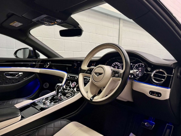 Used Bentley Continental 2019 for sale - 76301985: Photo 17