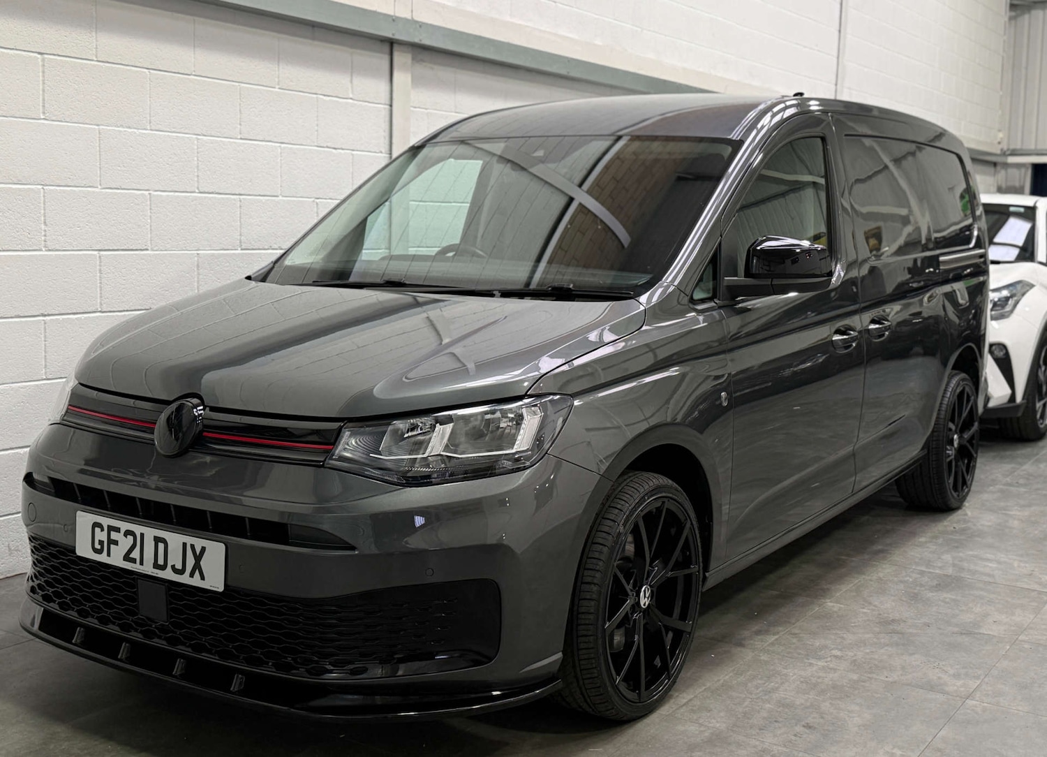 Used Volkswagen Caddy Maxi 2021 for sale - 77594870: Photo 3