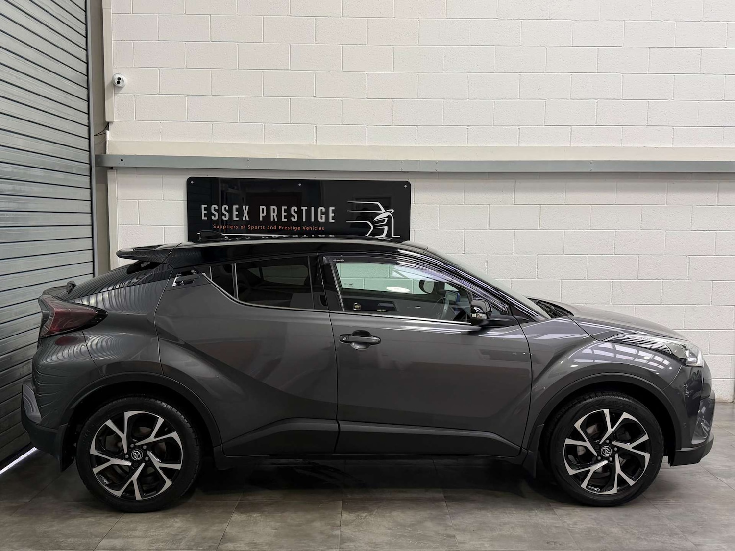 Used Toyota C-HR 2016 for sale - 76836449: Photo 4