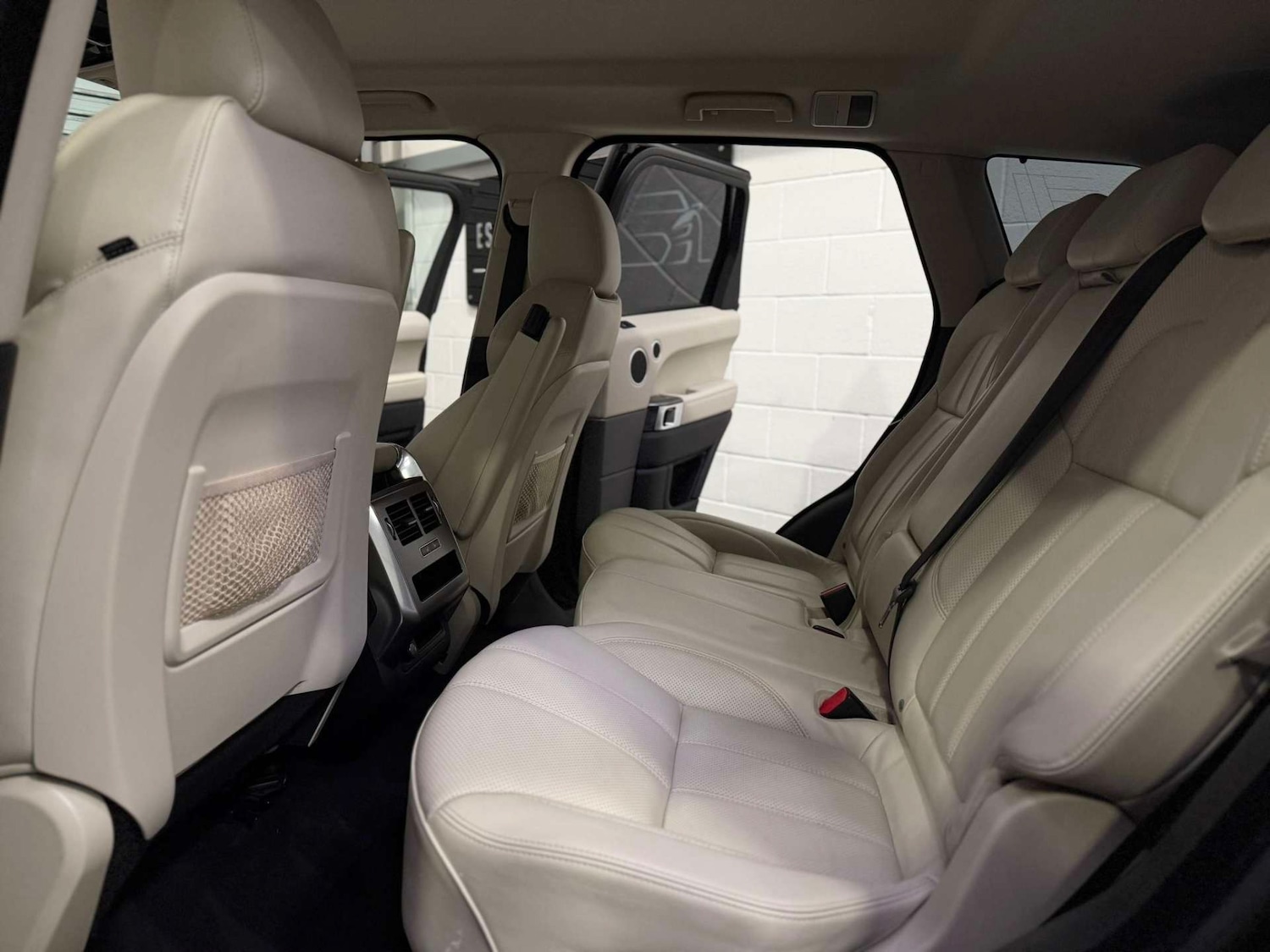 Used Land Rover Range Rover Sport 2017 for sale - 76495854: Photo 18