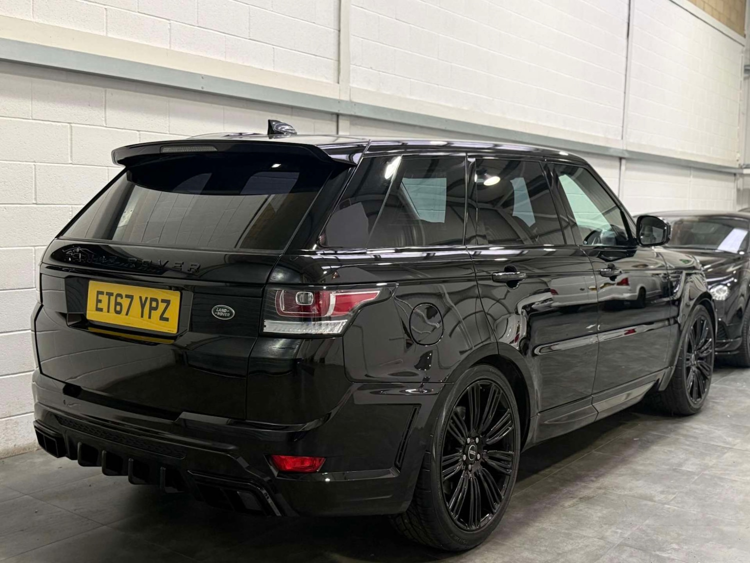 Used Land Rover Range Rover Sport 2017 for sale - 76495854: Photo 6