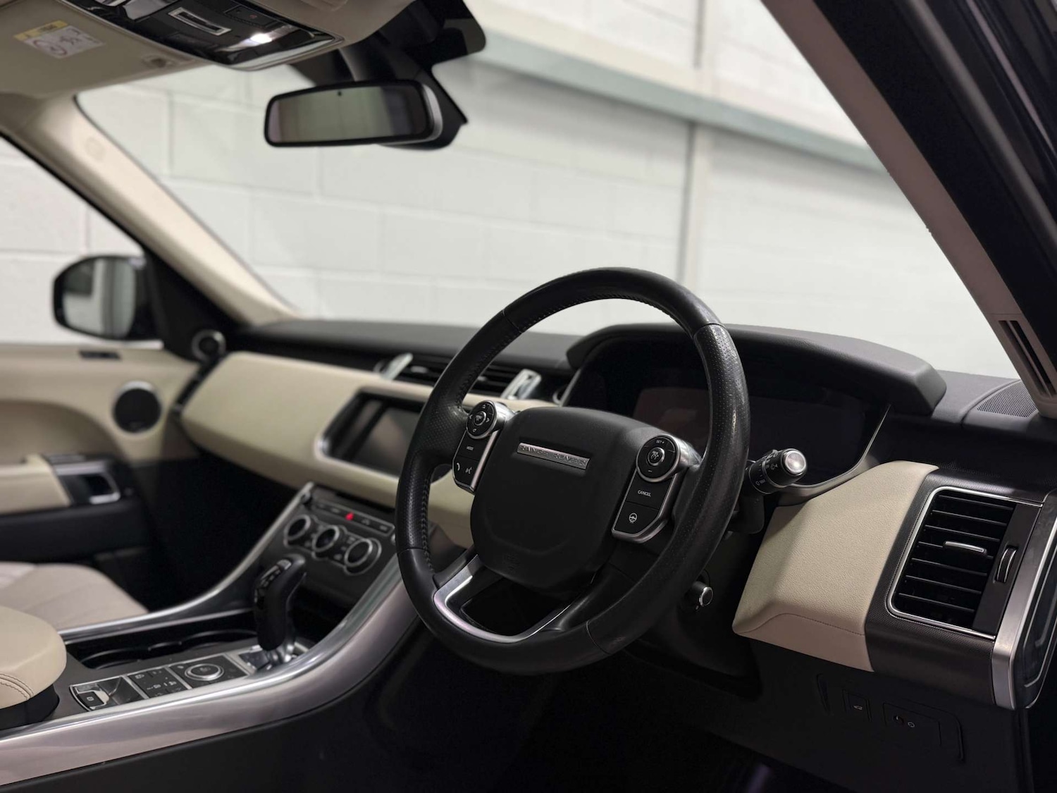 Used Land Rover Range Rover Sport 2016 for sale - 78182131: Photo 13