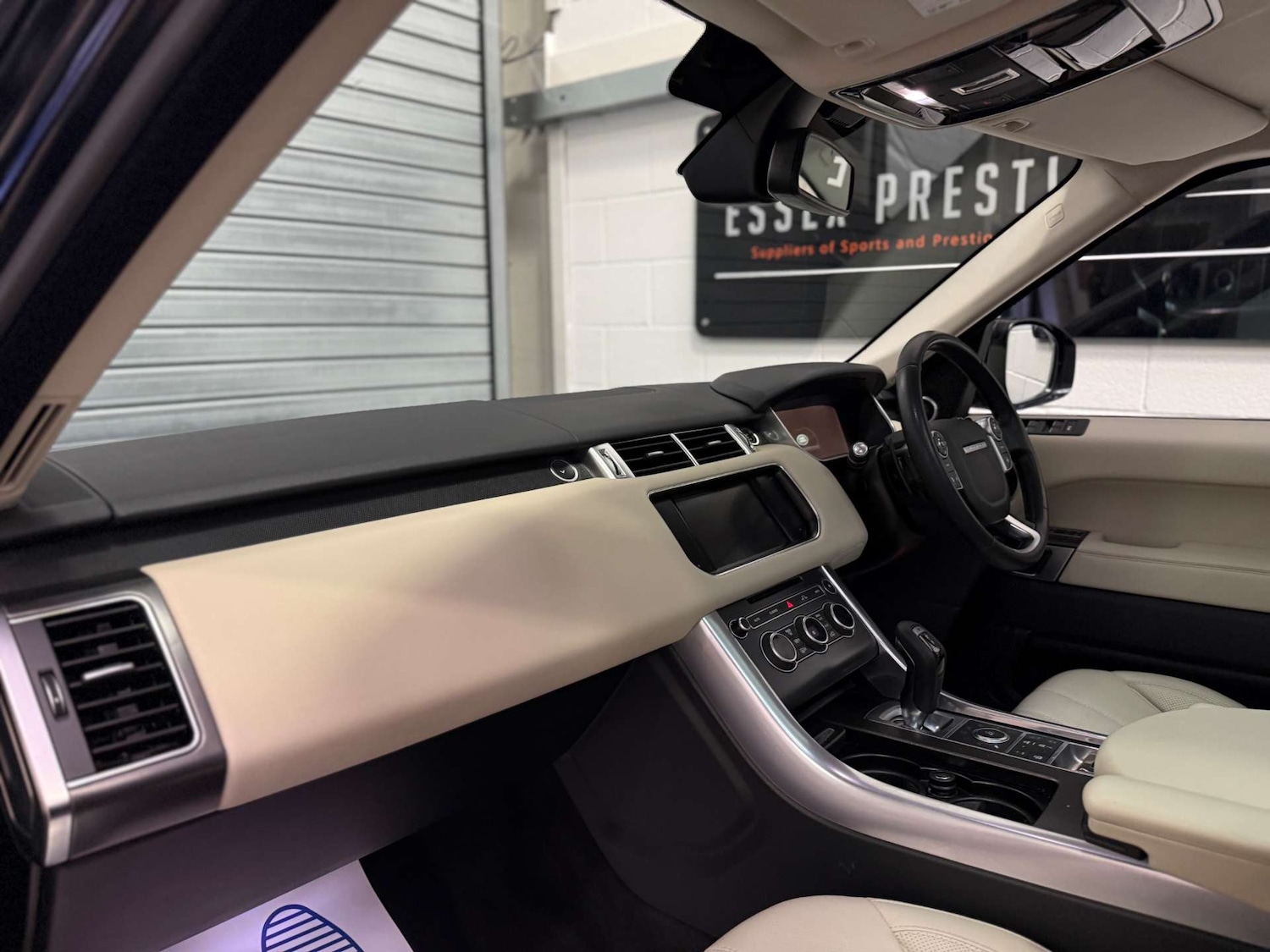 Used Land Rover Range Rover Sport 2016 for sale - 78182131: Photo 15