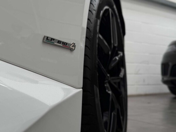 Used Lamborghini Huracan 2015 for sale - 74936562: Photo 12