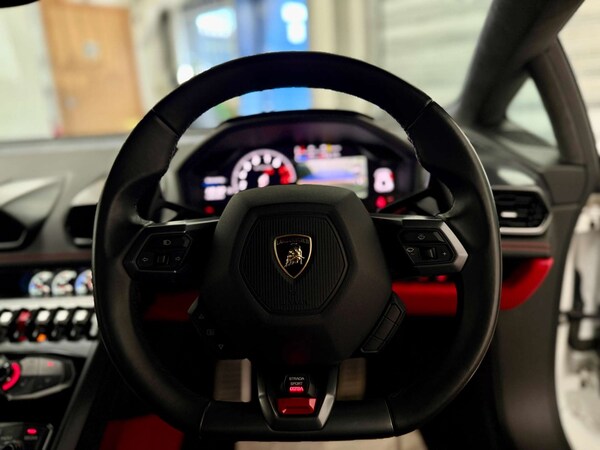 Used Lamborghini Huracan 2015 for sale - 74936562: Photo 13