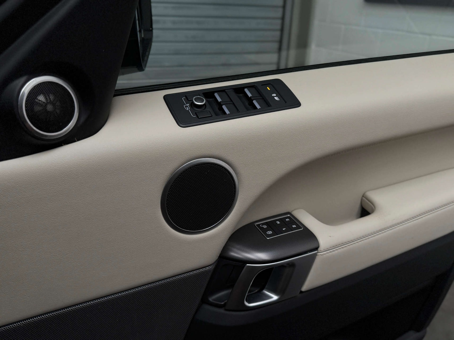 Used Land Rover Range Rover Sport 2016 for sale - 76345000: Photo 21