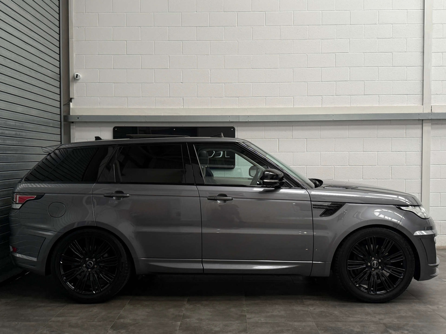 Used Land Rover Range Rover Sport 2016 for sale - 76345000: Photo 5