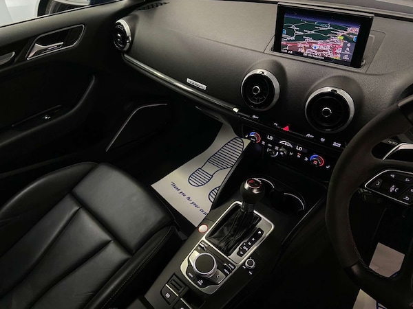 Used Audi RS3 2017 for sale - 76280379: Photo 23