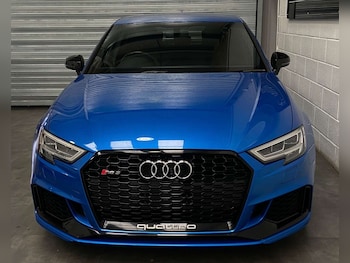 Used Audi RS3 2017 for sale - 76280379: Photo 2
