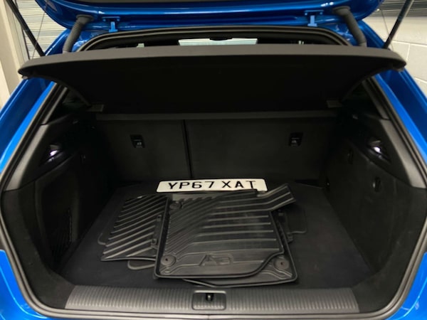 Used Audi RS3 2017 for sale - 76280379: Photo 31