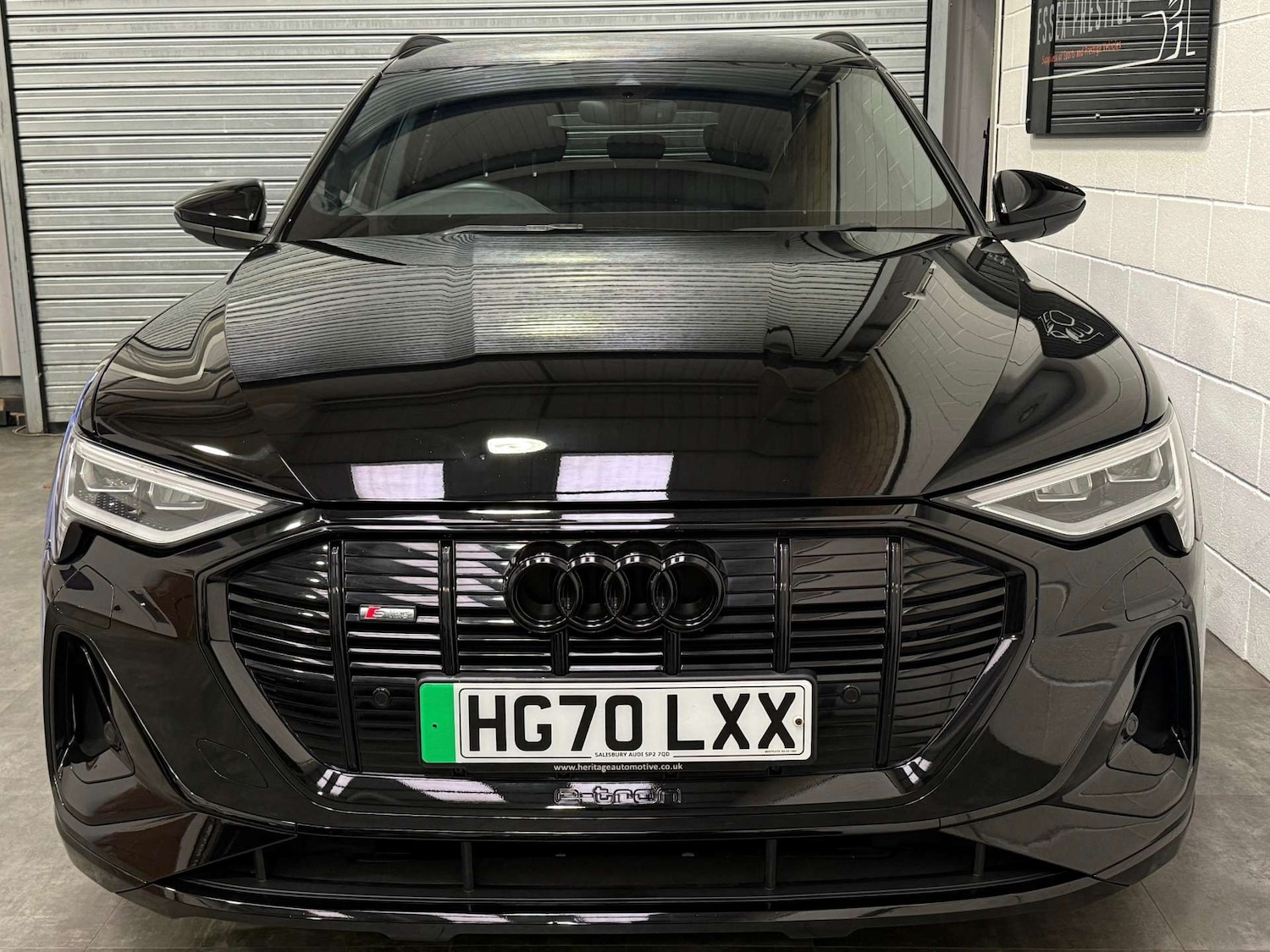 Used Audi e-tron 2021 for sale - 77535127: Photo 2