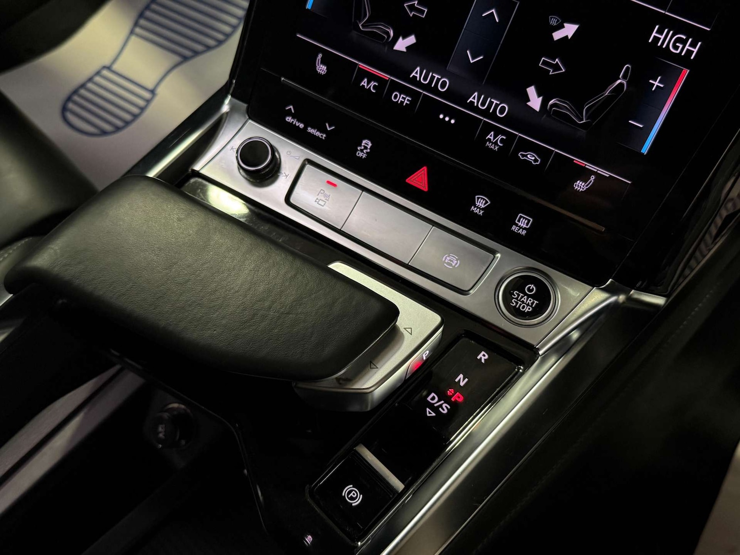 Used Audi e-tron 2021 for sale - 77535127: Photo 21