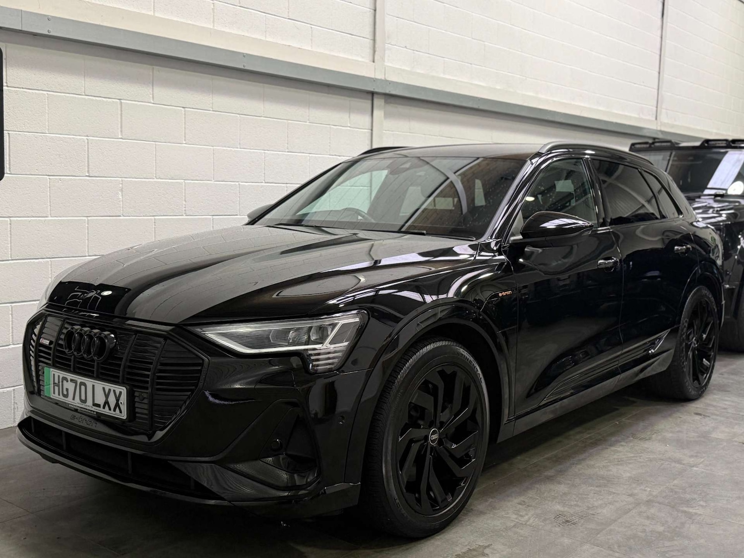 Used Audi e-tron 2021 for sale - 77535127: Photo 3