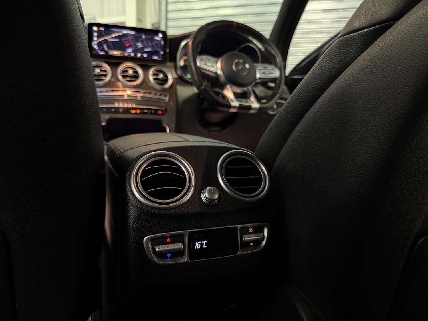 Used Mercedes-Benz GLC 2022 for sale - 76829887: Photo 28