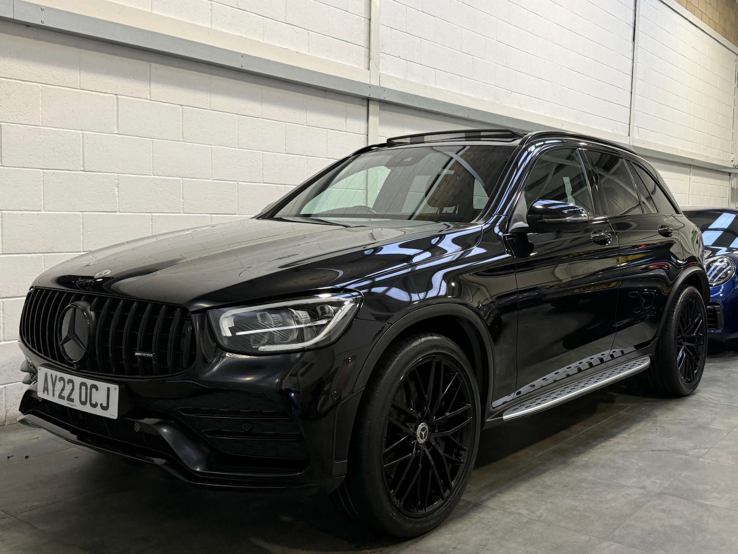 Used Mercedes-Benz GLC 2022 for sale - 76829887: Photo 3