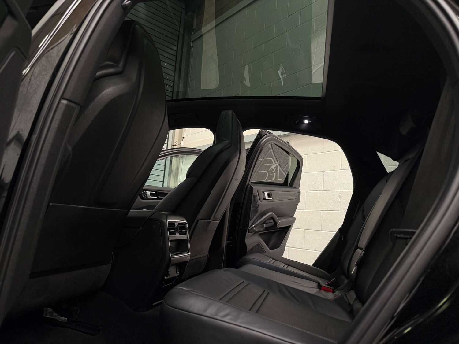 Used Porsche Cayenne 2019 for sale - 76322861: Photo 18