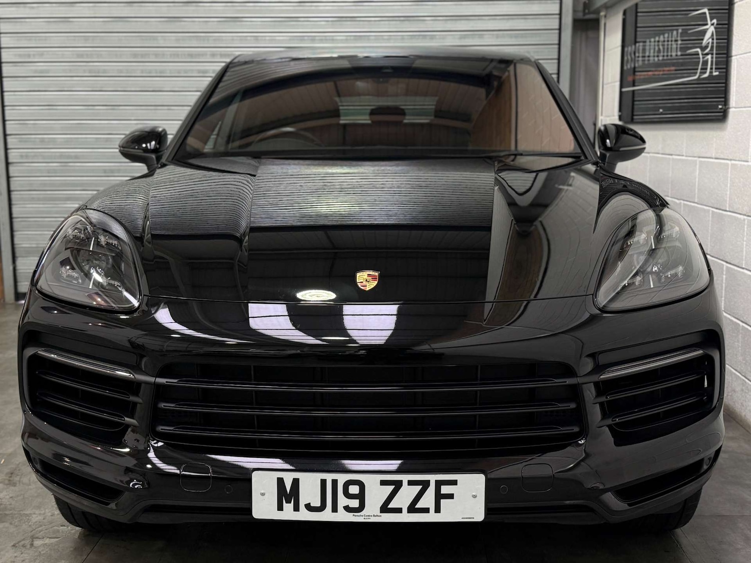 Used Porsche Cayenne 2019 for sale - 76322861: Photo 2