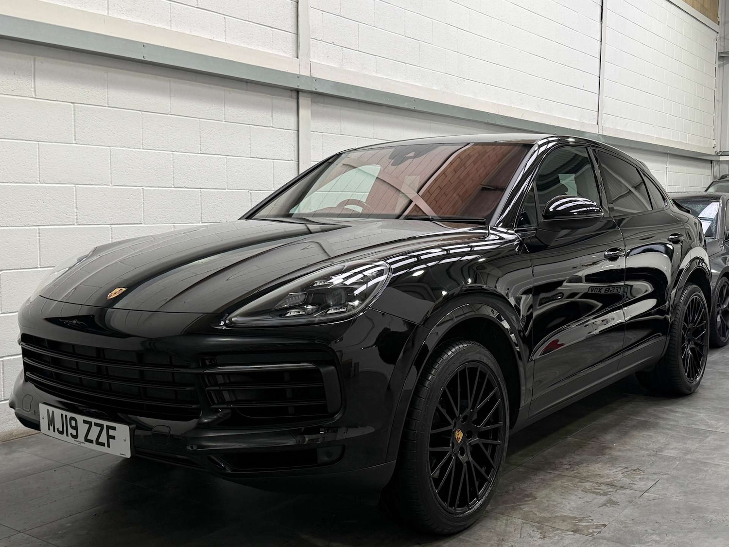 Used Porsche Cayenne 2019 for sale - 76322861: Photo 3