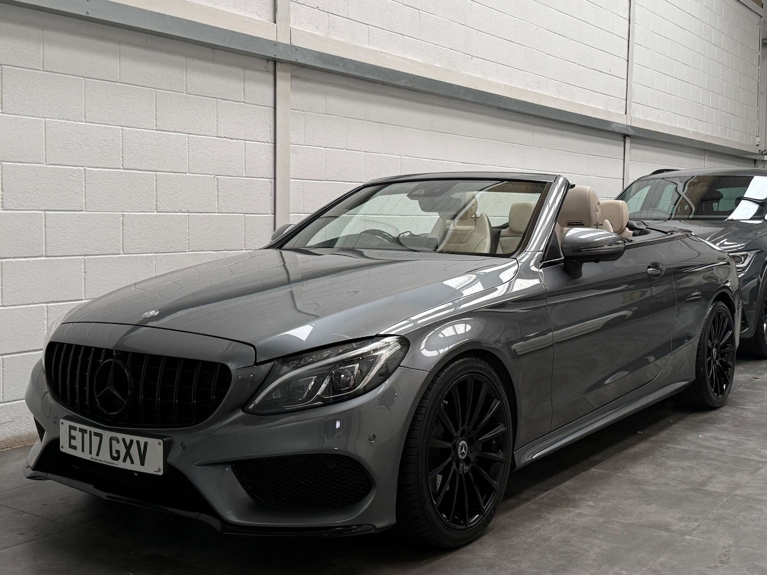 Used Mercedes-Benz C Class 2017 for sale - 76402693: Photo 3