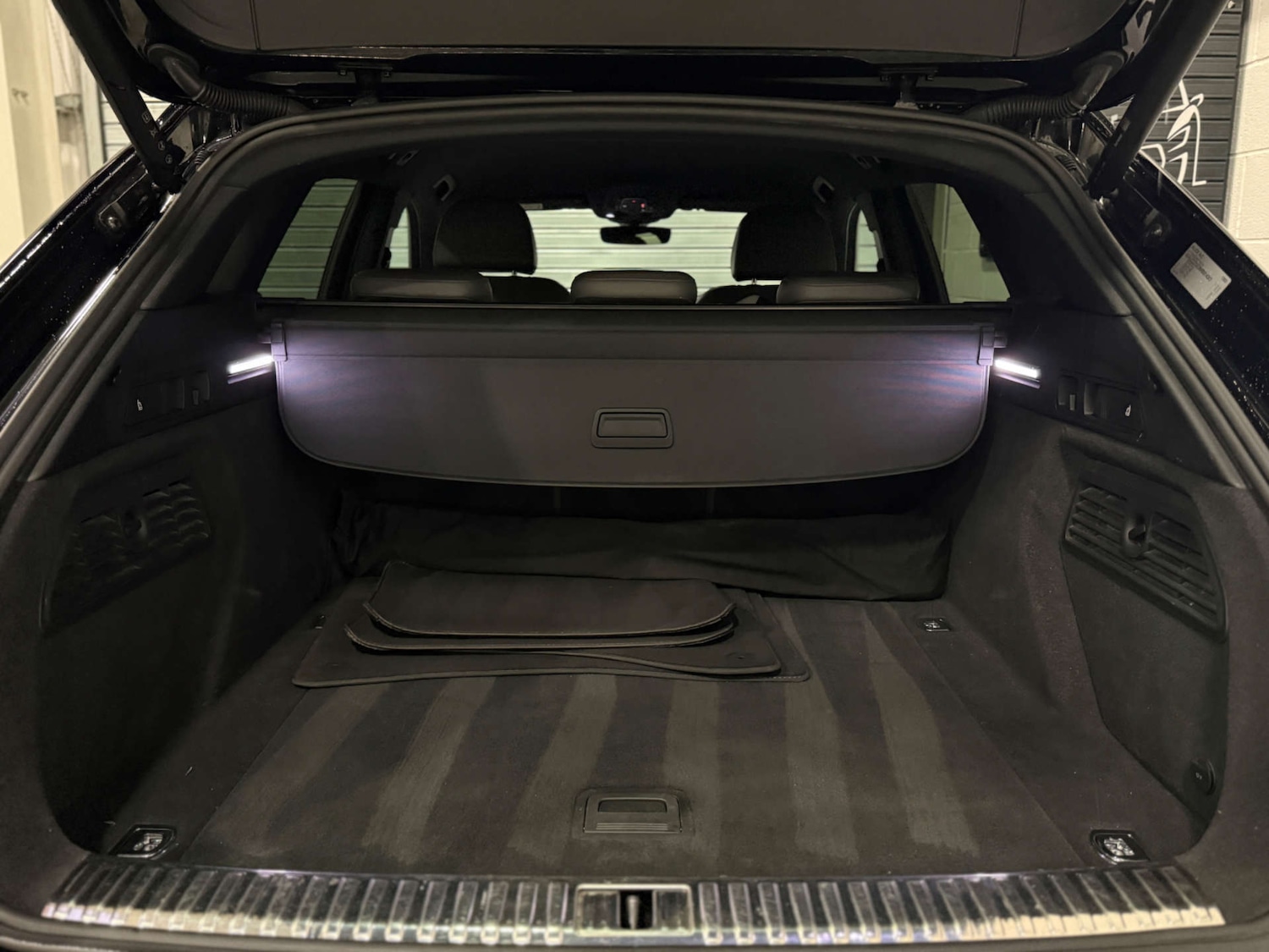 Used Audi e-tron 2020 for sale - 77558211: Photo 27