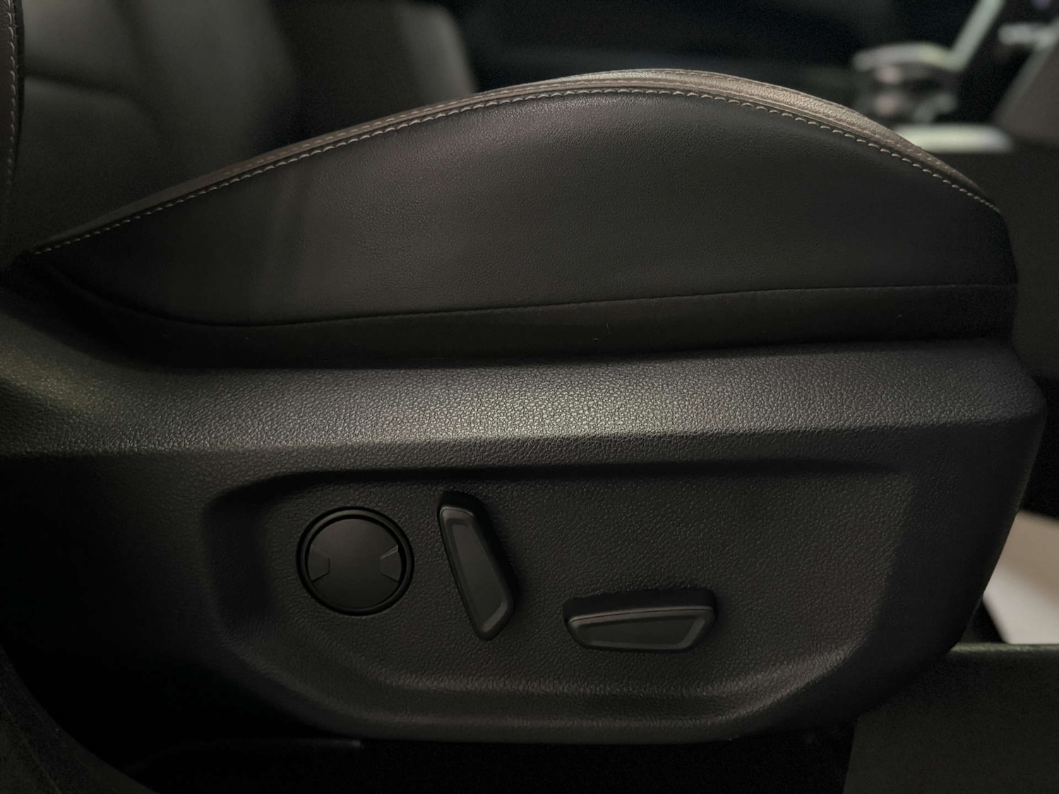 Used Volkswagen Amarok 2023 for sale - 77031685: Photo 27