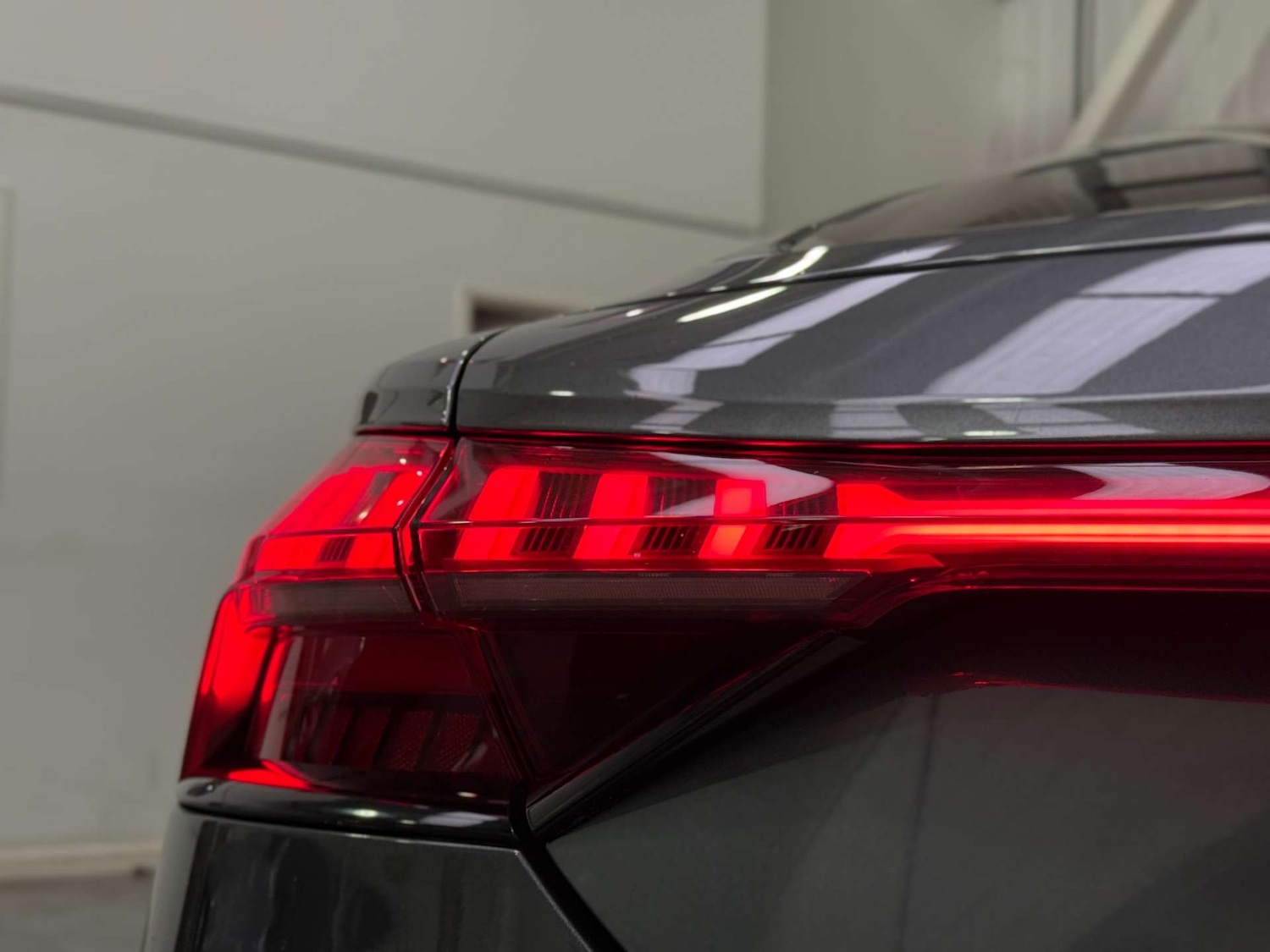 Used Audi e-tron GT 2022 for sale - 76491019: Photo 10