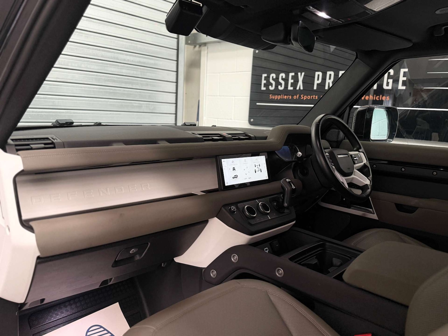 Used Land Rover Defender 2022 for sale - 77850684: Photo 19