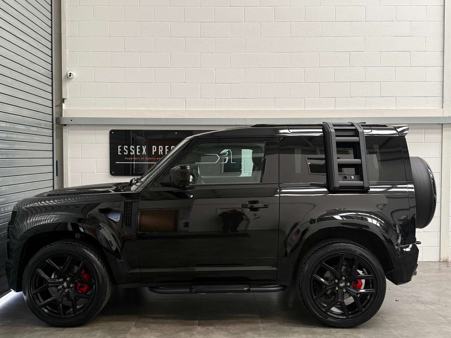 Used Land Rover Defender 2022 for sale - 77850684: Photo 4