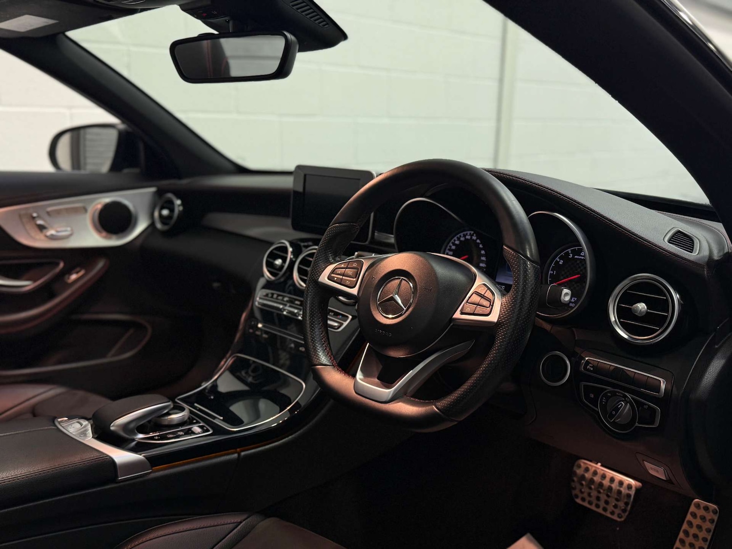 Used Mercedes-Benz C Class 2018 for sale - 77151118: Photo 15