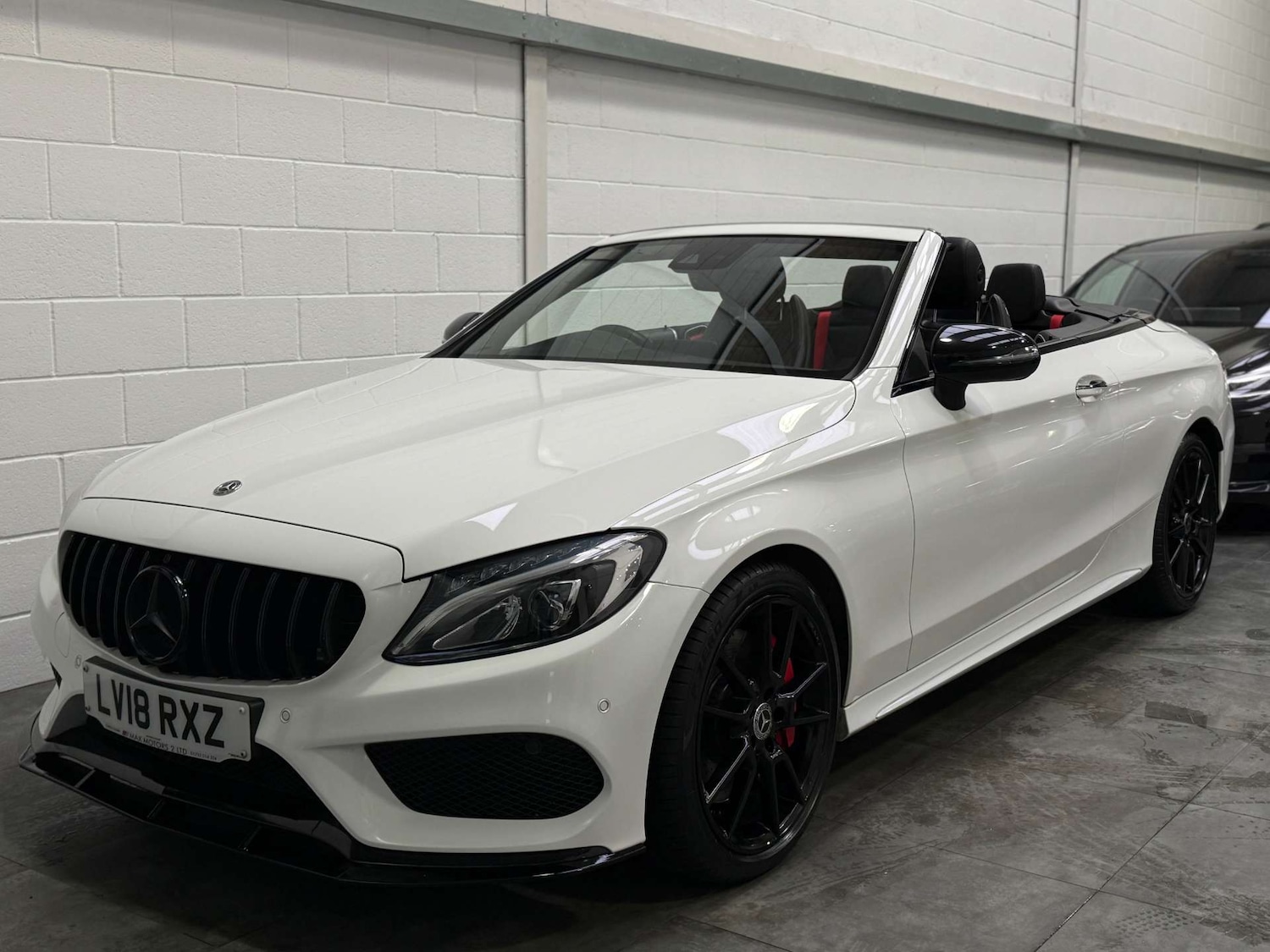 Used Mercedes-Benz C Class 2018 for sale - 77151118: Photo 2