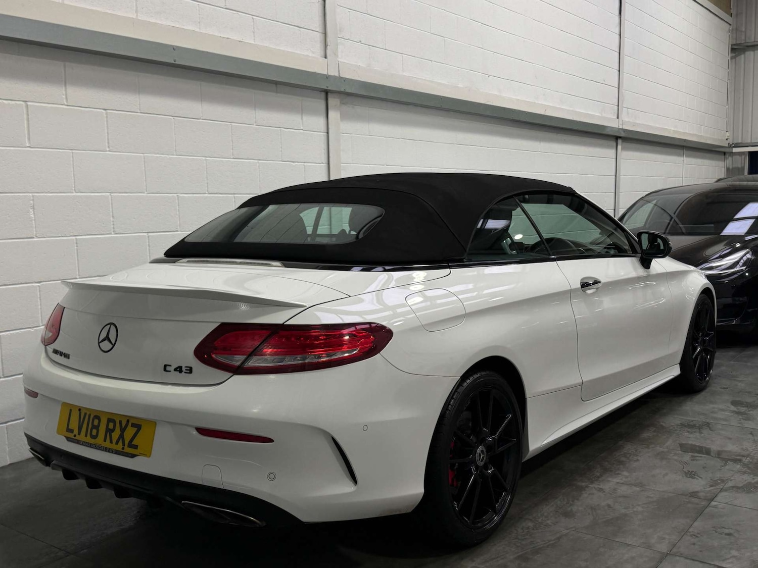 Used Mercedes-Benz C Class 2018 for sale - 77151118: Photo 9