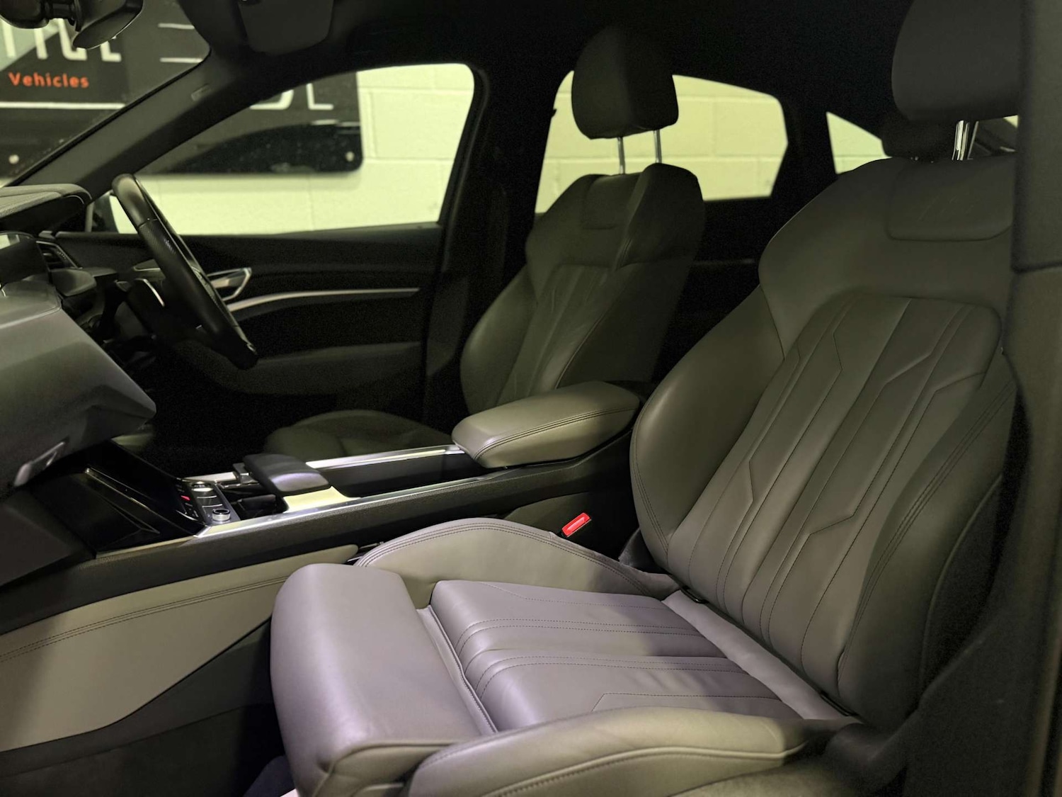 Used Audi e-tron 2021 for sale - 77283211: Photo 18