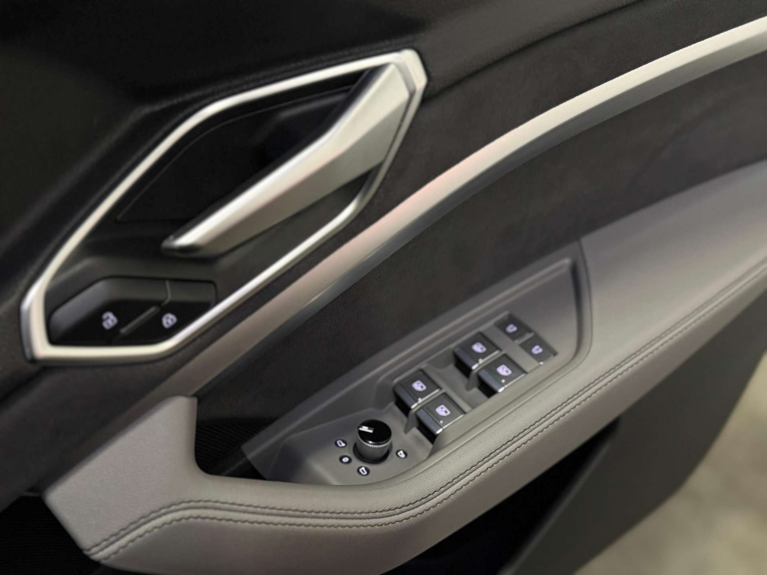 Used Audi e-tron 2021 for sale - 77283211: Photo 21