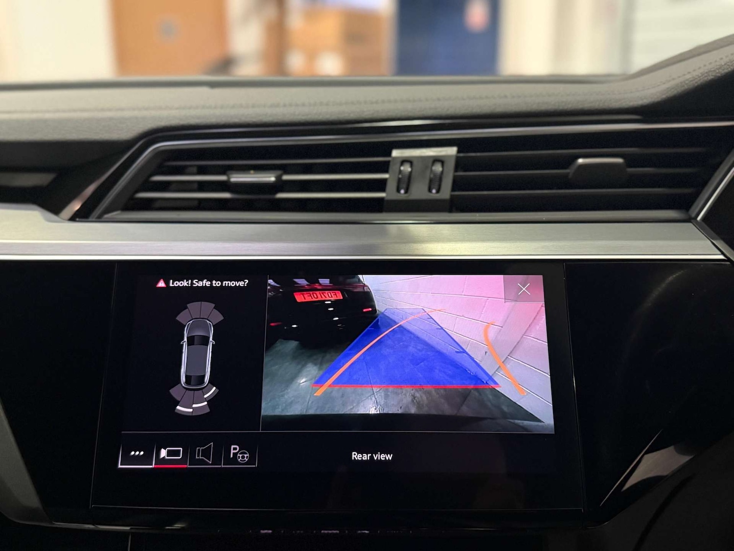 Used Audi e-tron 2021 for sale - 77283211: Photo 22