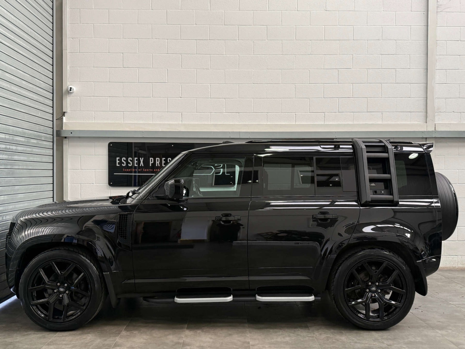 Used Land Rover Defender 2022 for sale - 78128728: Photo 5