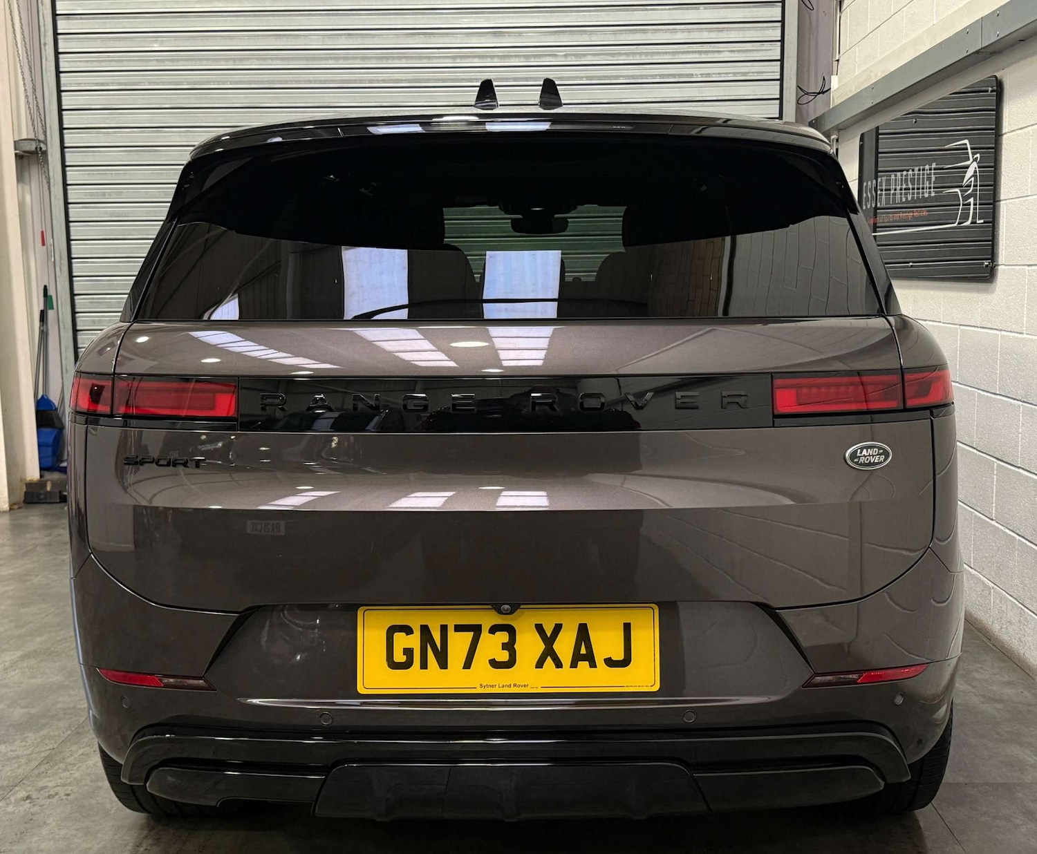 Used Land Rover Range Rover Sport 2023 for sale - 76429355: Photo 6