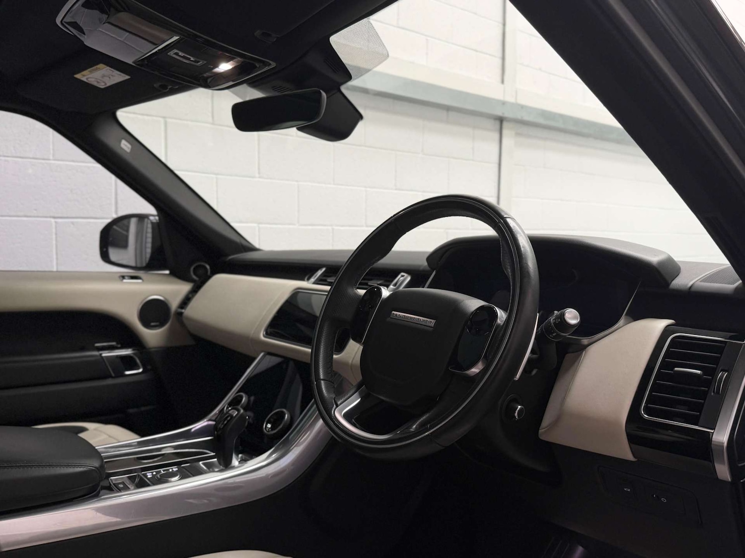 Used Land Rover Range Rover Sport 2018 for sale - 76197233: Photo 16