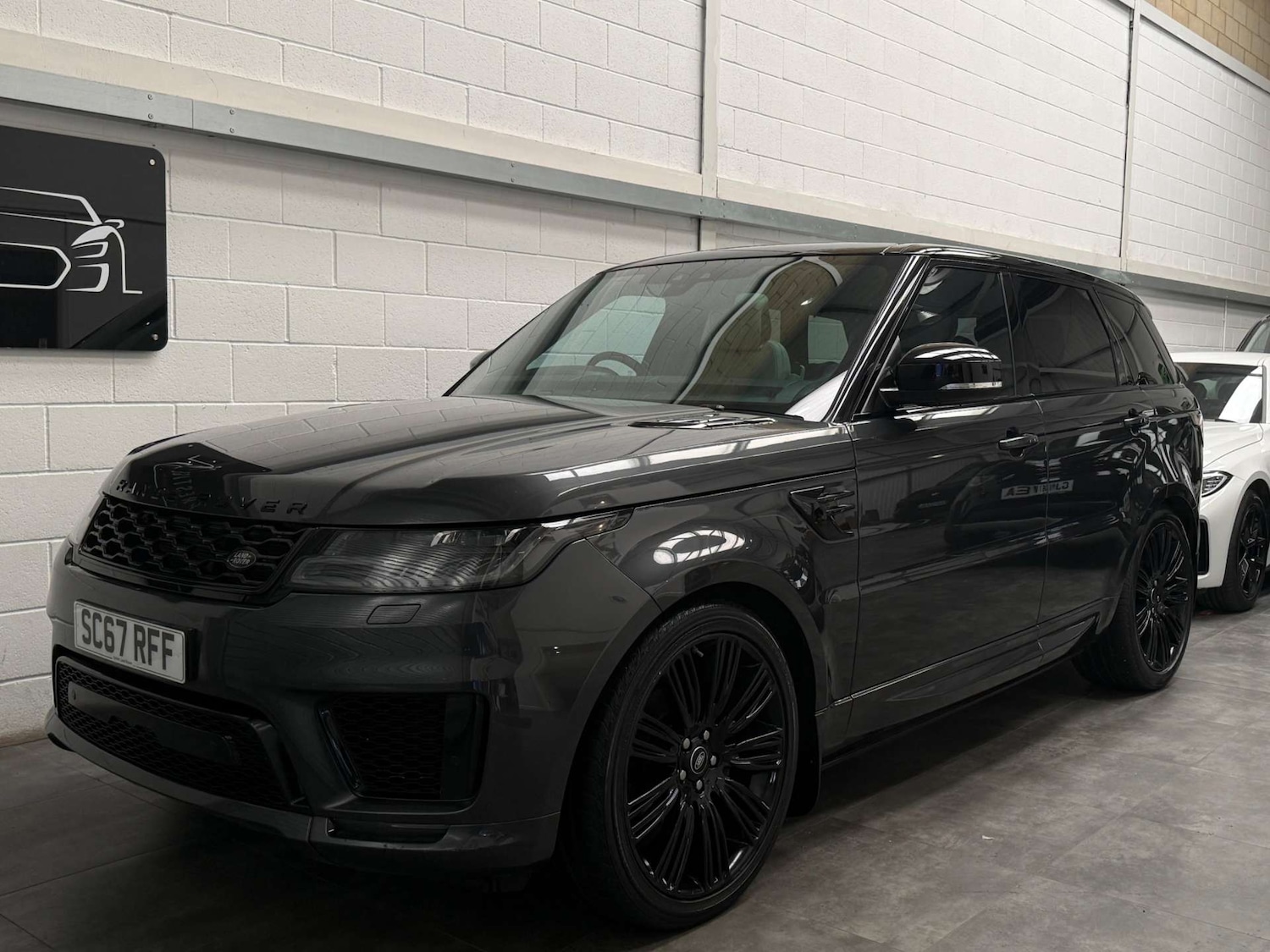 Used Land Rover Range Rover Sport 2018 for sale - 76197233: Photo 3