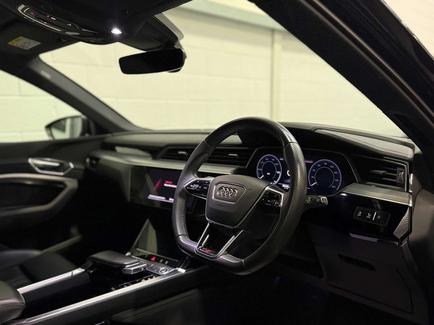 Used Audi e-tron 2022 for sale - 77921651: Photo 15