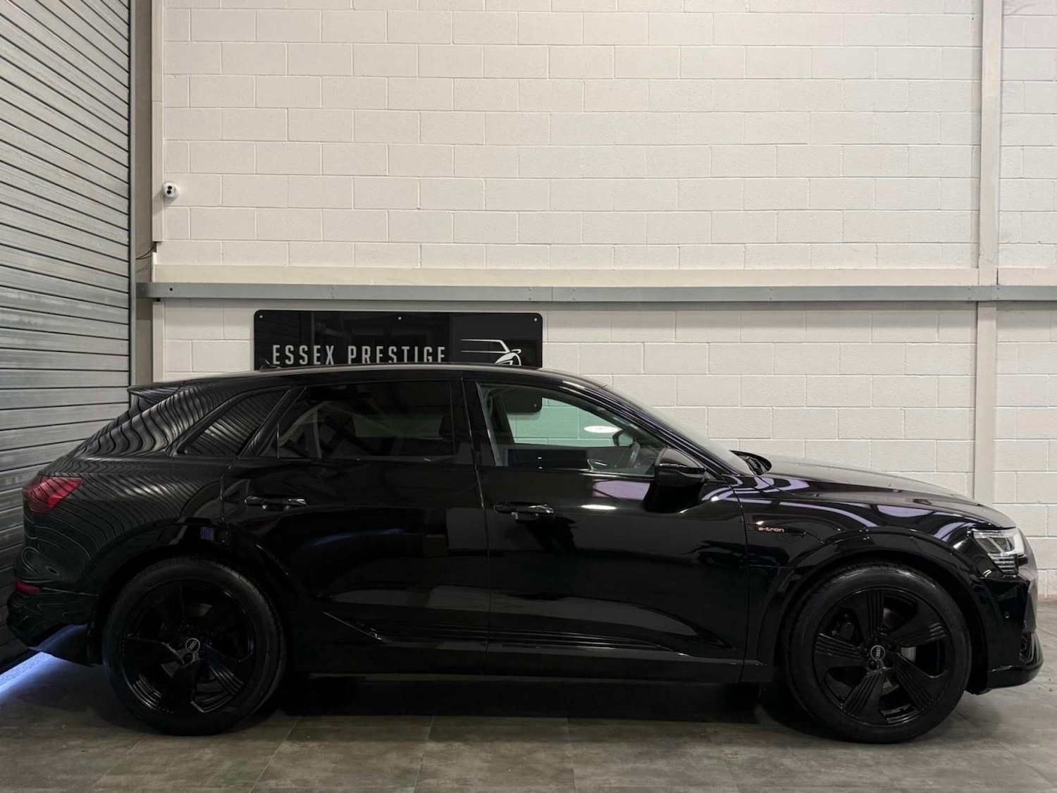 Used Audi e-tron 2022 for sale - 77921651: Photo 4