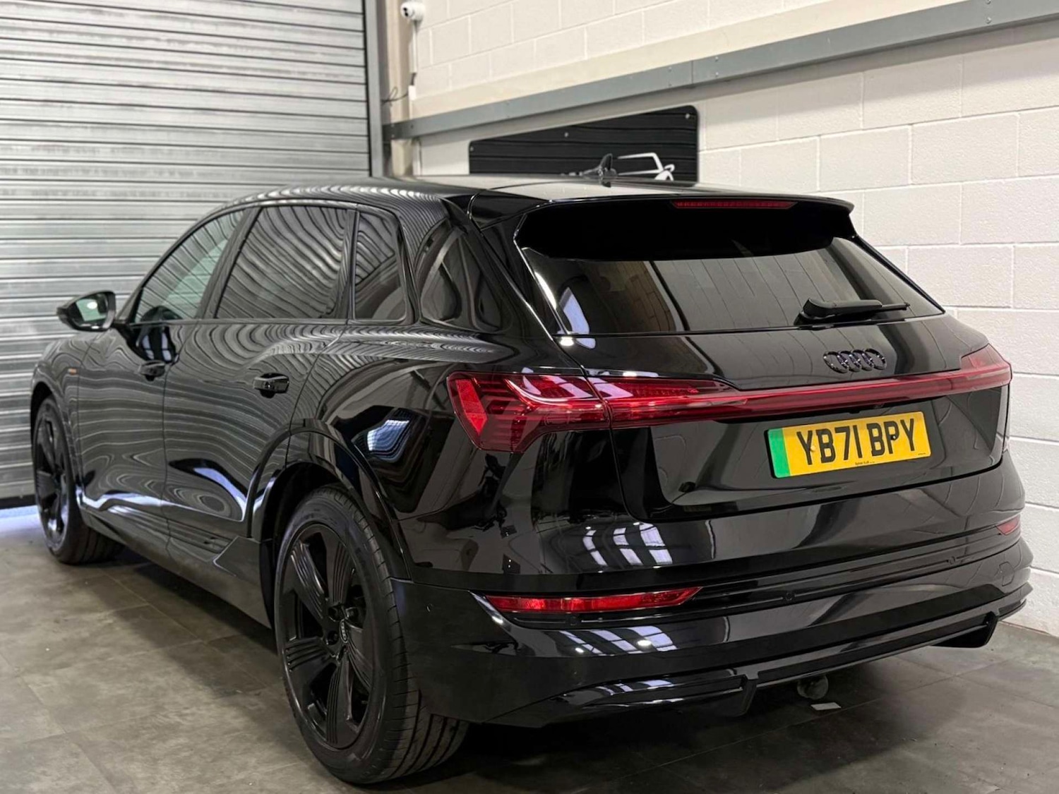 Used Audi e-tron 2022 for sale - 77921651: Photo 8