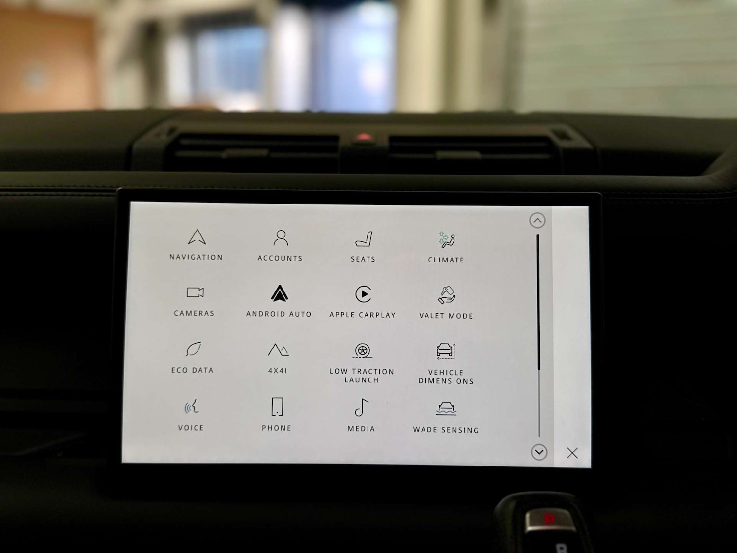 Used Land Rover Defender 2023 for sale - 76829880: Photo 26