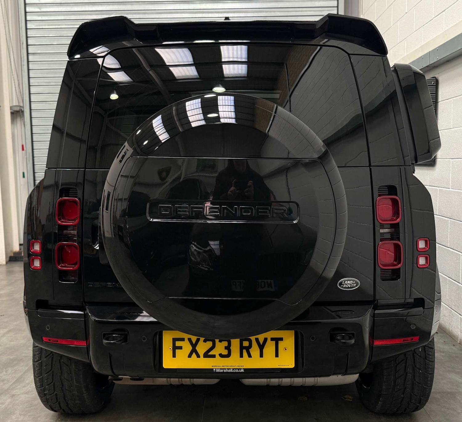 Used Land Rover Defender 2023 for sale - 76829880: Photo 7