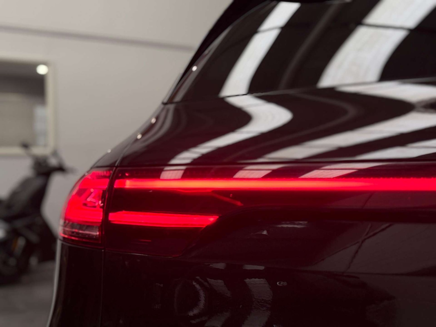 Used Mercedes-Benz EQC 2023 for sale - 78041869: Photo 10