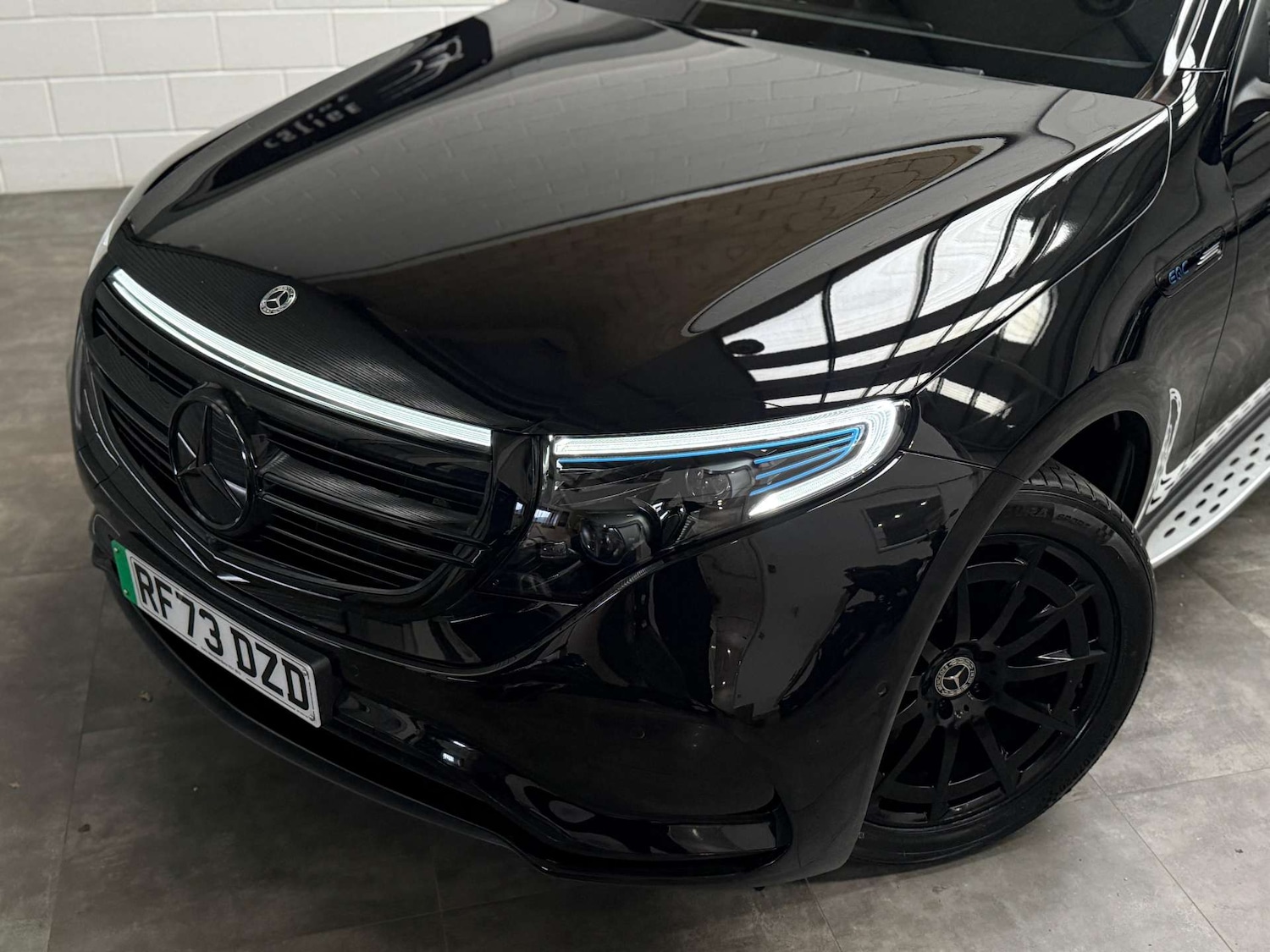 Used Mercedes-Benz EQC 2023 for sale - 78041869: Photo 11