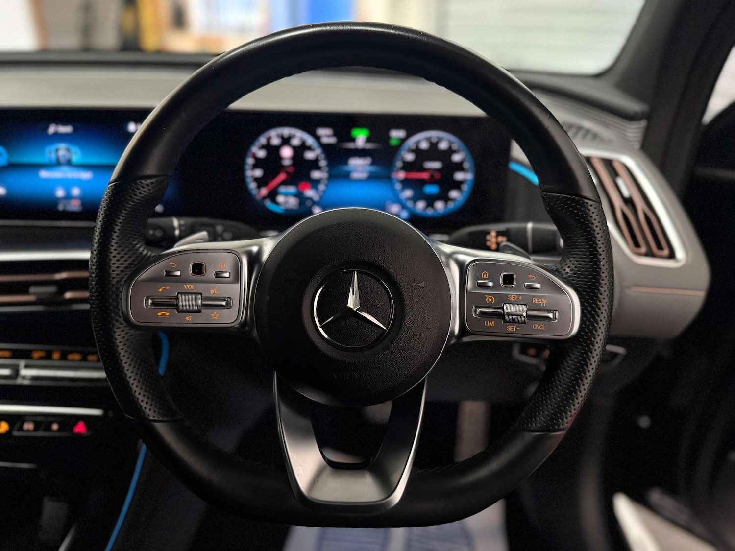 Used Mercedes-Benz EQC 2023 for sale - 78041869: Photo 14