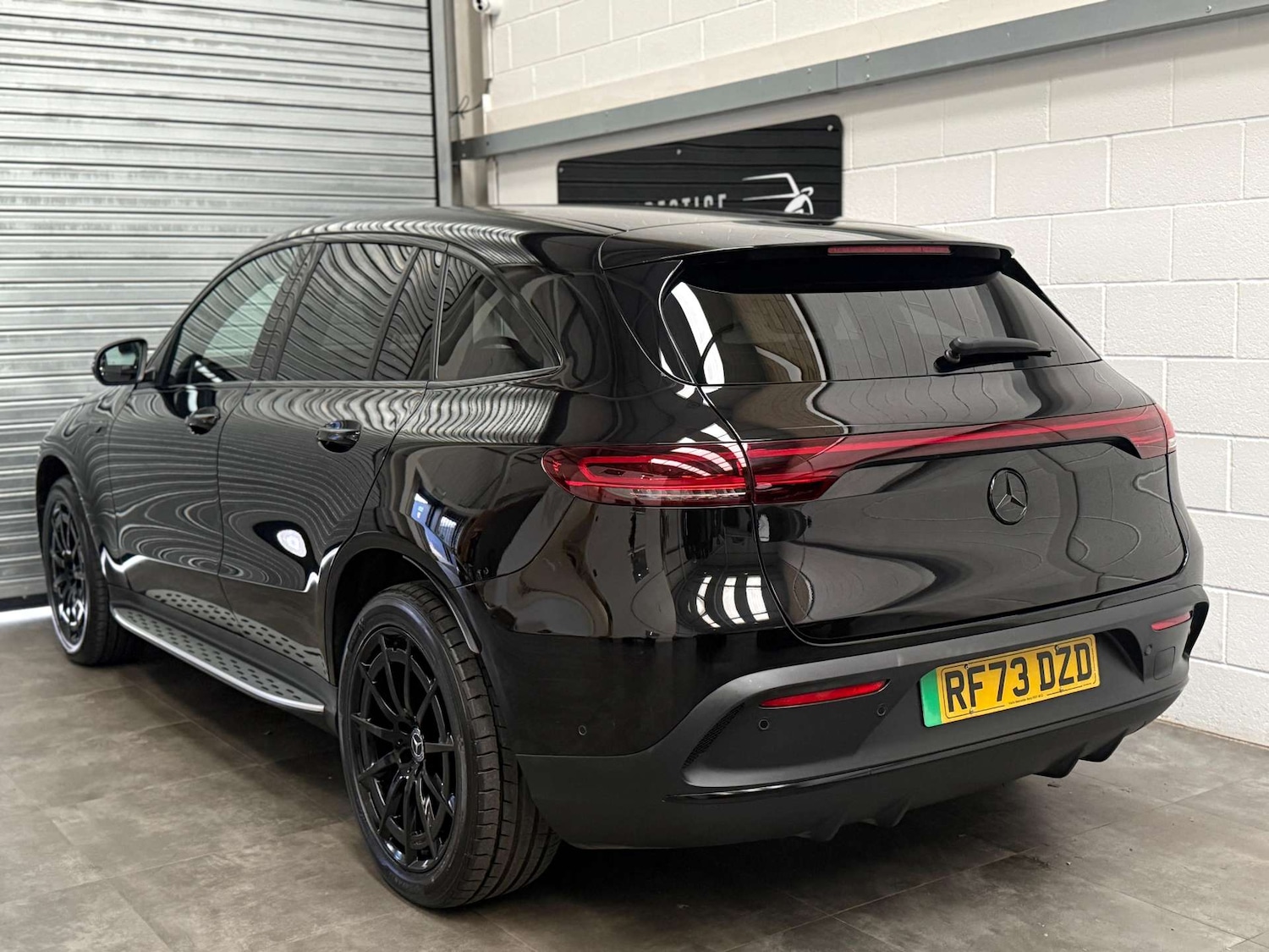 Used Mercedes-Benz EQC 2023 for sale - 78041869: Photo 6