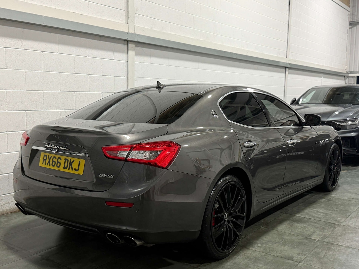 Used Maserati Ghibli 2017 for sale - 77022283: Photo 8