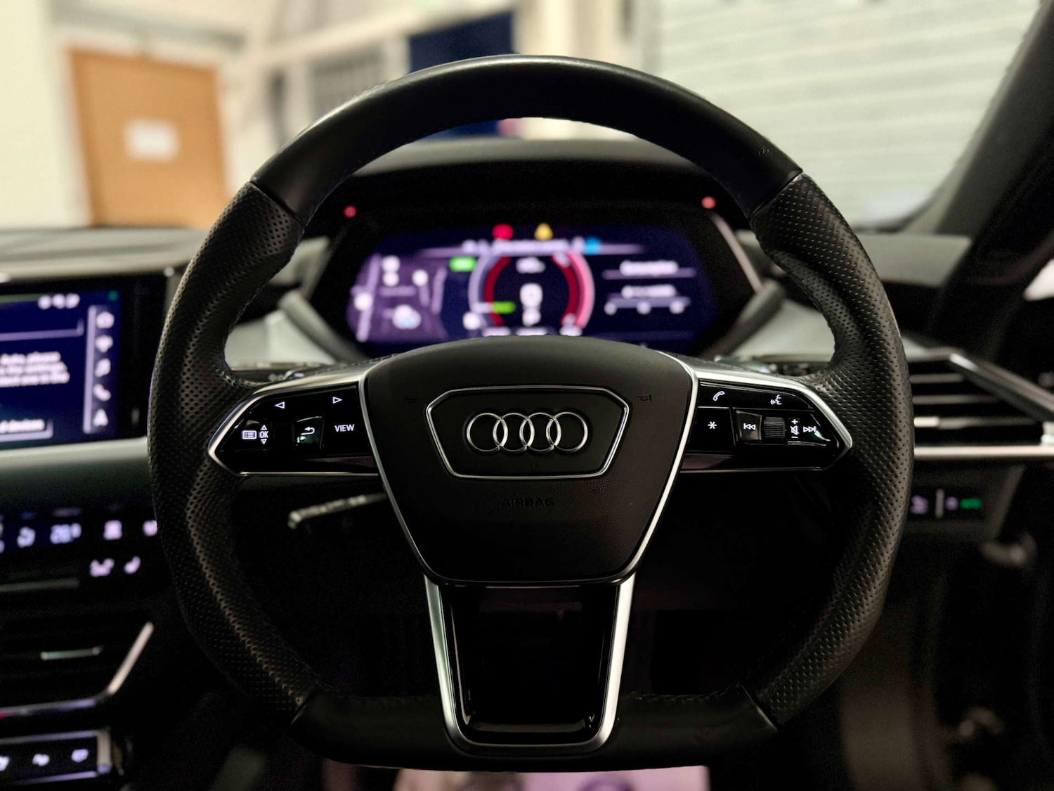 Used Audi e-tron GT 2022 for sale - 77469887: Photo 14