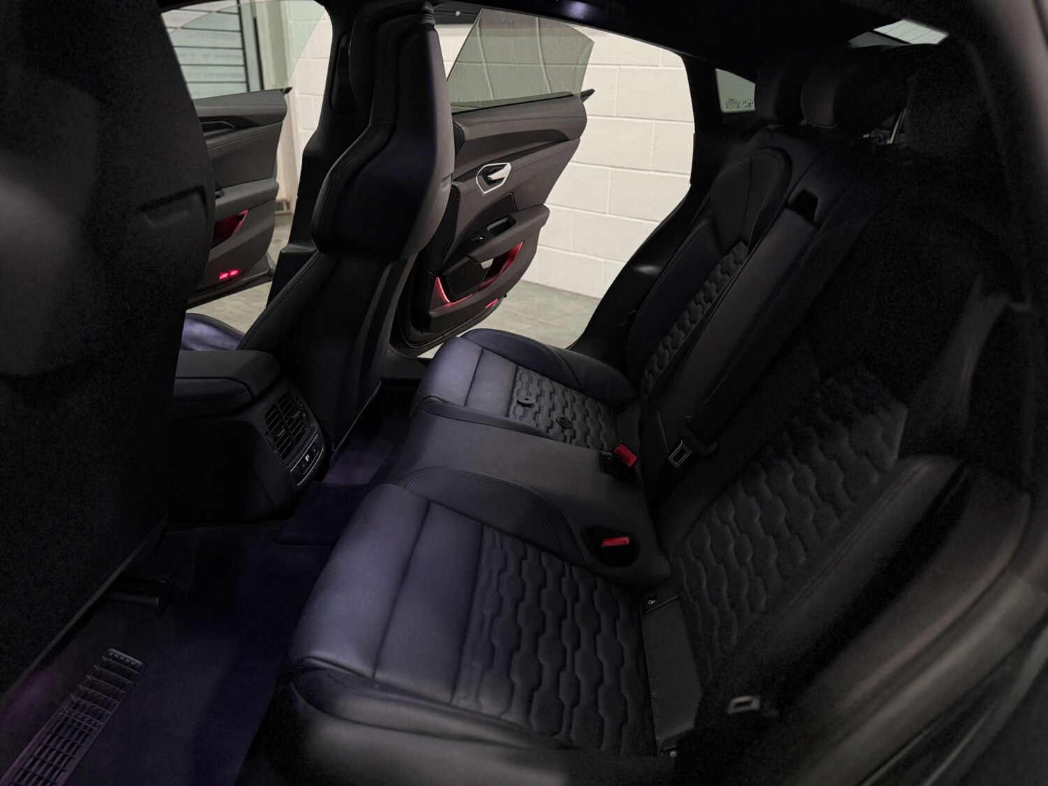 Used Audi e-tron GT 2022 for sale - 77469887: Photo 19